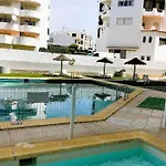 1 Bedroom Chaves, Praceta Vitorino Nemesio, Apartment *