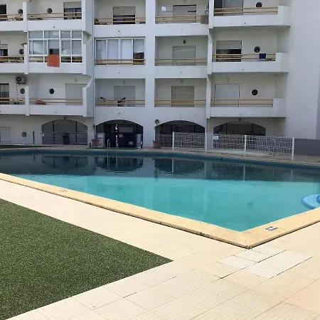 1 Bedroom Chaves, Praceta Vitorino Nemesio, 公寓