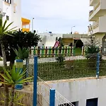 1 Bedroom Chaves, Praceta Vitorino Nemesio, شقة البوفيرا