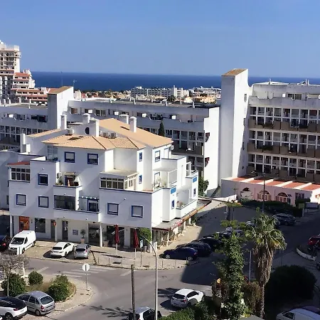 1 Bedroom Chaves, Praceta Vitorino Nemesio, شقة البوفيرا